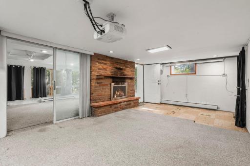45-web-or-mls-6824 E Fish Lake Rd-201.jpg
