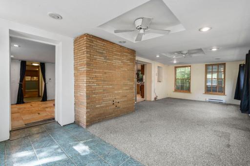 50-web-or-mls-6824 E Fish Lake Rd-226.jpg