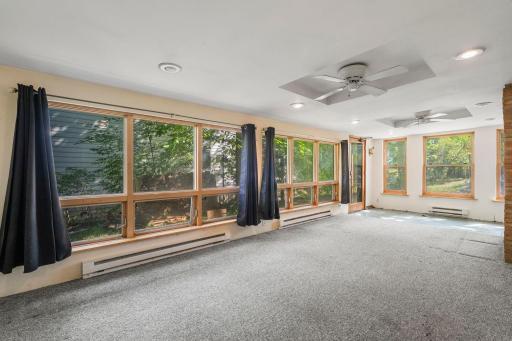 48-web-or-mls-6824 E Fish Lake Rd-216.jpg