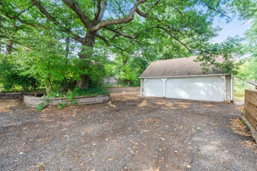6824 E Fish Lake Road, Maple Grove, MN 55369