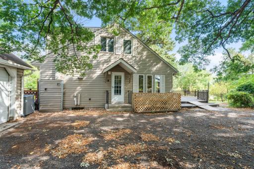 10-web-or-mls-6824 E Fish Lake Rd-306.jpg