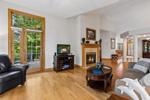 10162 Chestnut Circle N, Brooklyn Park, MN 55443