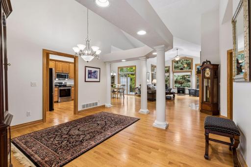 10162 Chestnut Circle N, Brooklyn Park, MN 55443