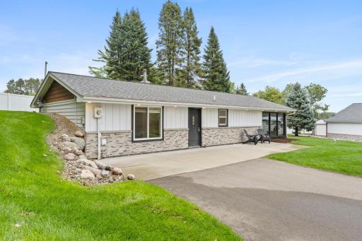 27749 Bay Shore Drive NW, Isanti, MN 55040