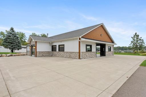 27749 Bay Shore Drive NW, Isanti, MN 55040