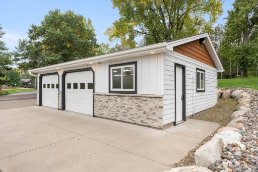27749 Bay Shore Drive NW, Isanti, MN 55040