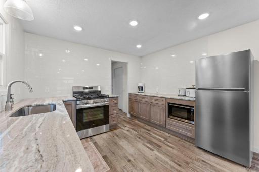 27749 Bay Shore Drive NW, Isanti, MN 55040