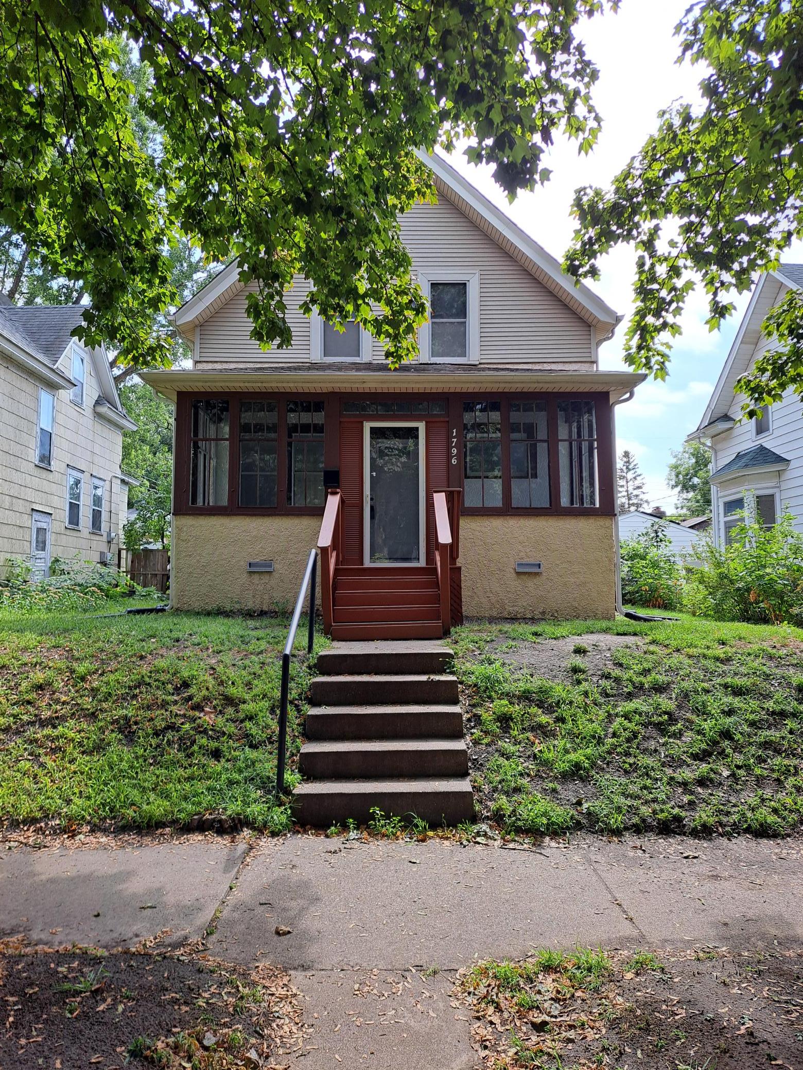 Property photo for 1796 Minnehaha Avenue W, Saint Paul, MN 55104