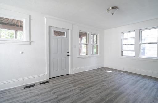 1796 Minnehaha Avenue W, Saint Paul, MN 55104