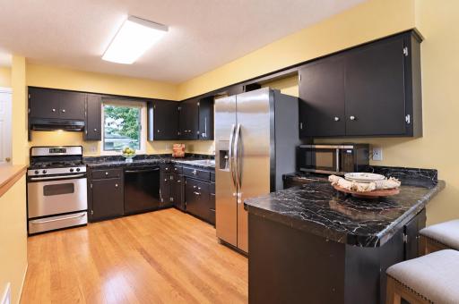 1404 Plainview Lane, Albert Lea, MN 56007