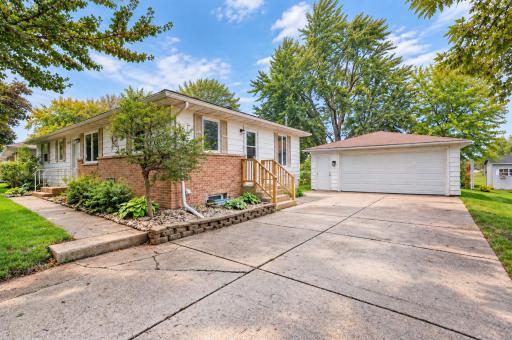 1404 Plainview Lane, Albert Lea, MN 56007