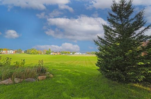 1404 Plainview Lane, Albert Lea, MN 56007