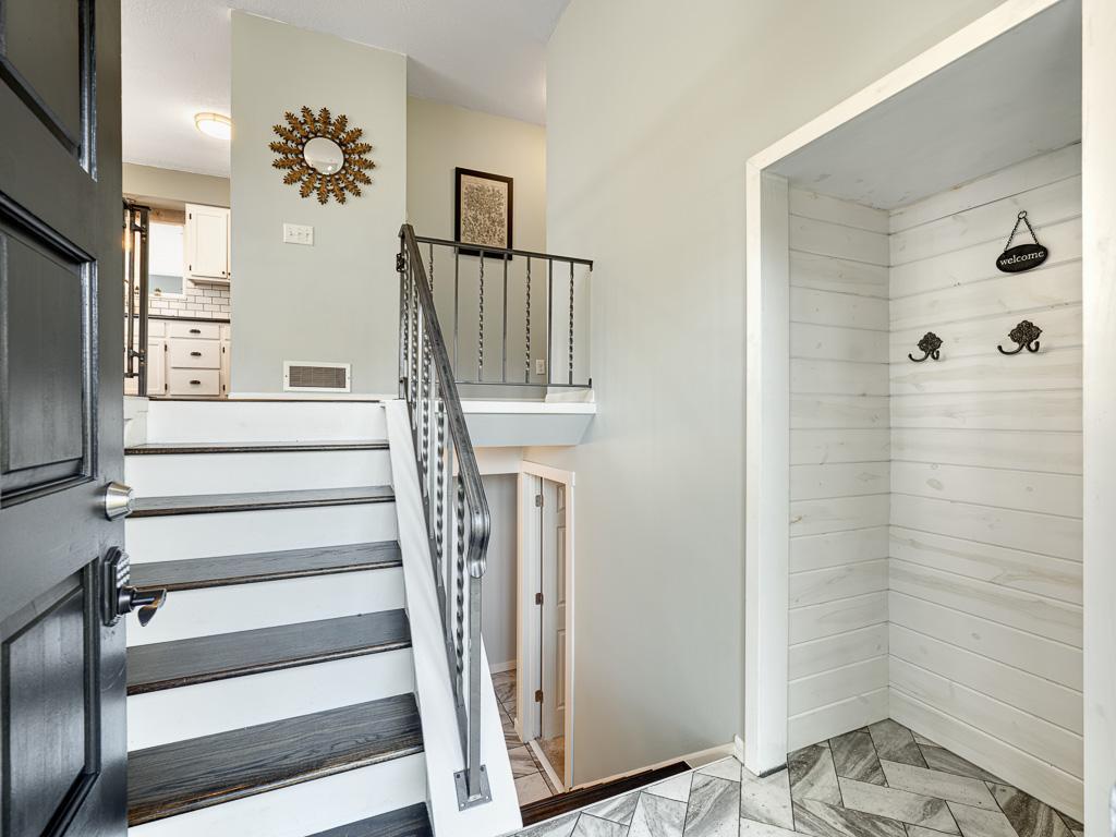 A welcoming foyer greets you upon your entry.