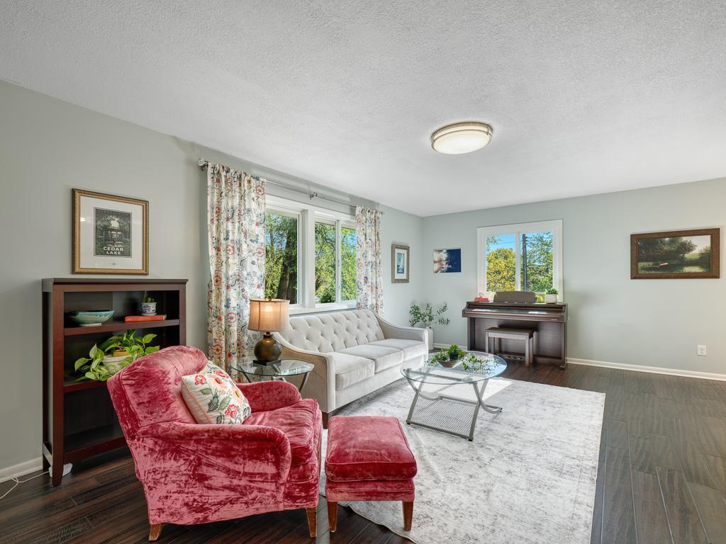 Beautiful manufactured flooring creates a comfortable space for everyday living.