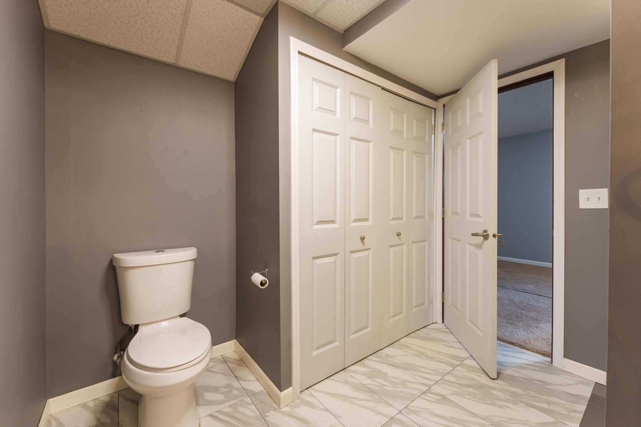 1233 View Ct Hastings-45.jpg