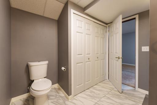 1233 View Court, Hastings, MN 55033