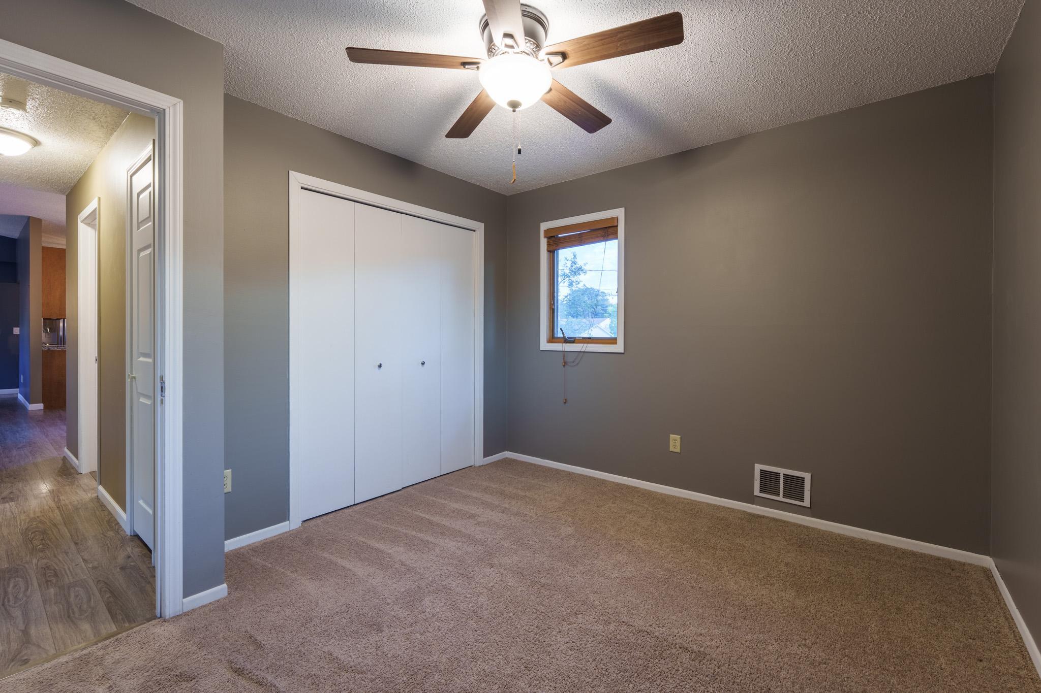 Bed 3 - 1233 View Ct Hastings-36.jpg