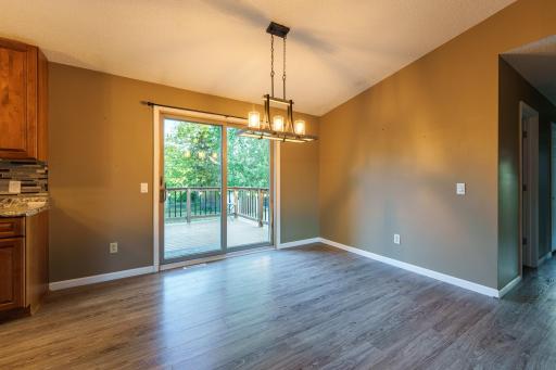 Dinning Room - 1233 View Ct Hastings-23.jpg