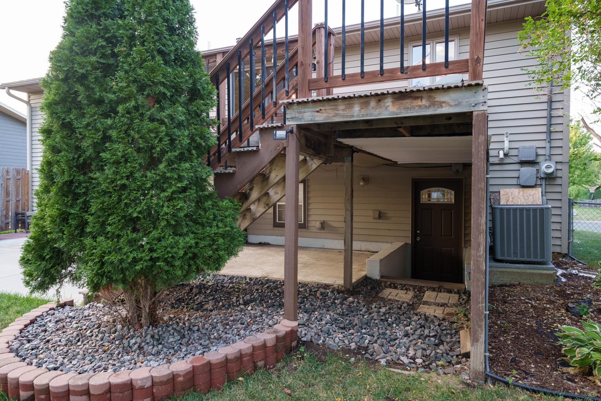 Walkout - 1233 View Ct Hastings-16.jpg