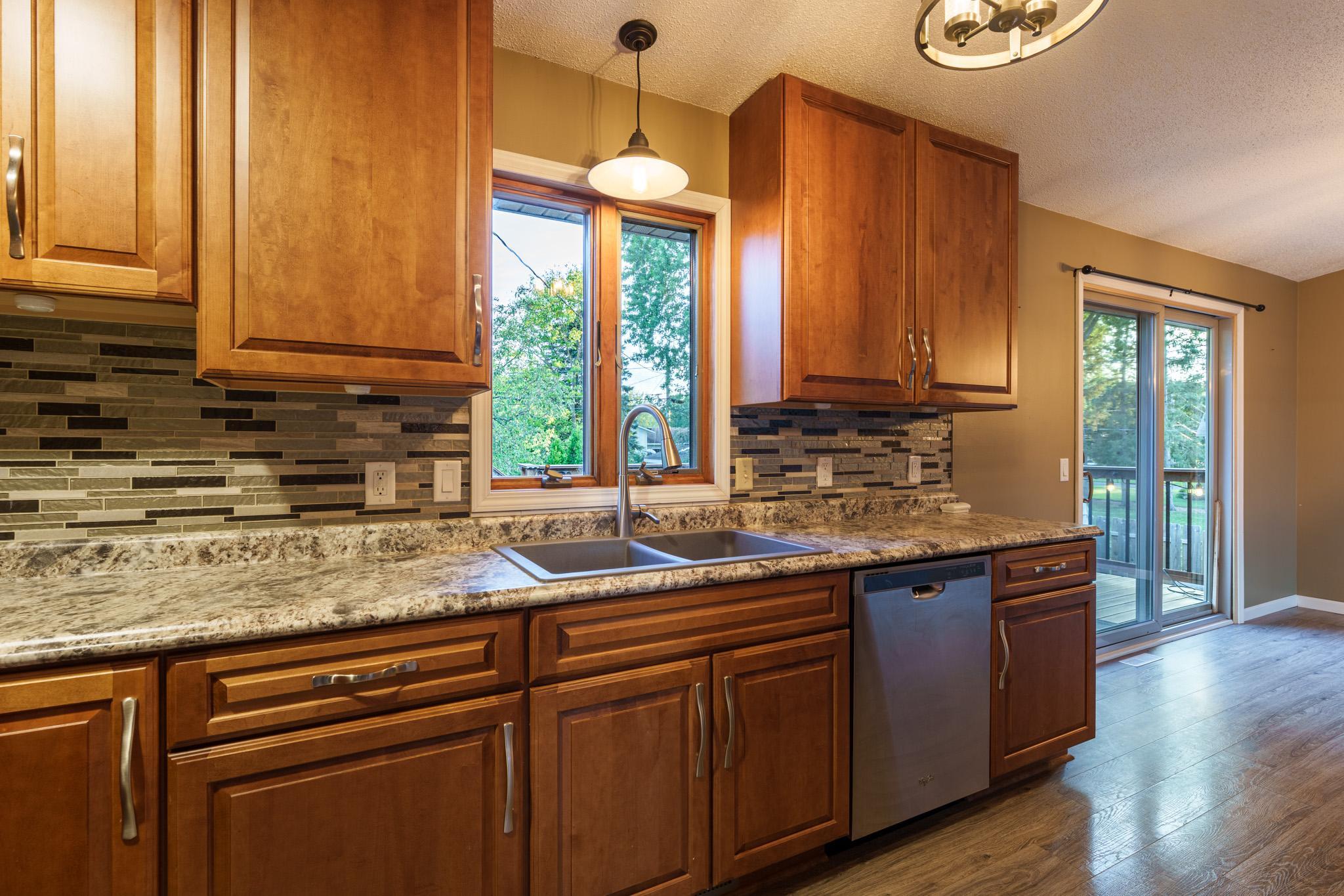 1233 View Ct Hastings-29.jpg