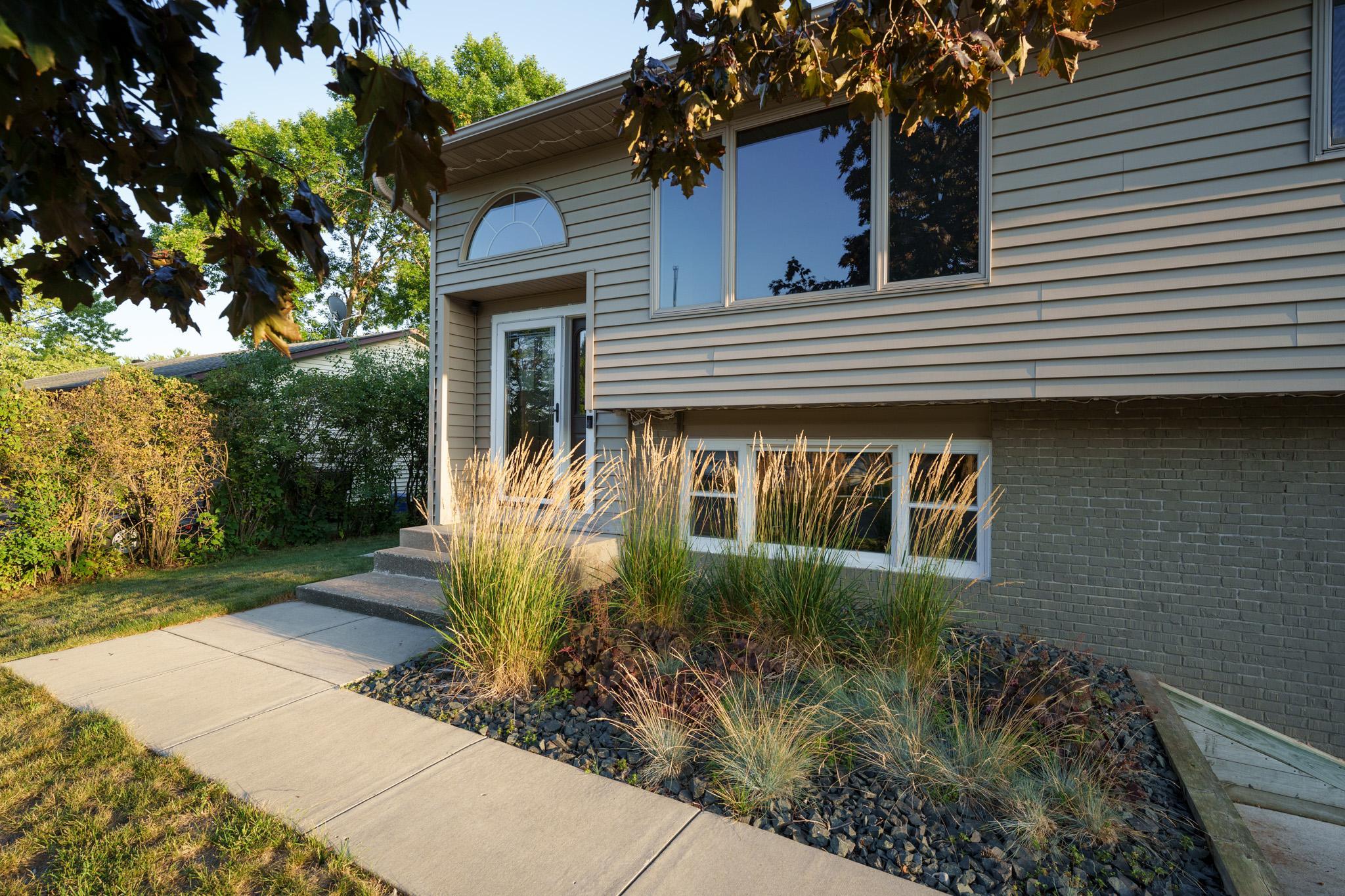 1233 View Ct Hastings-3.jpg