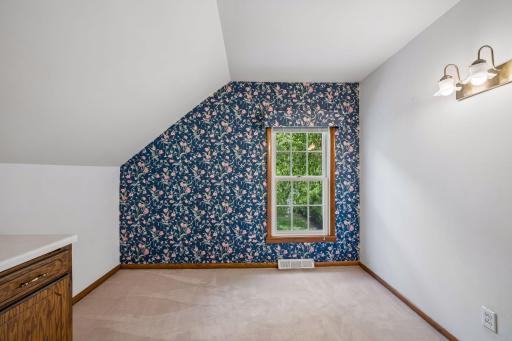Upstairs flex room - perfect for crafting!