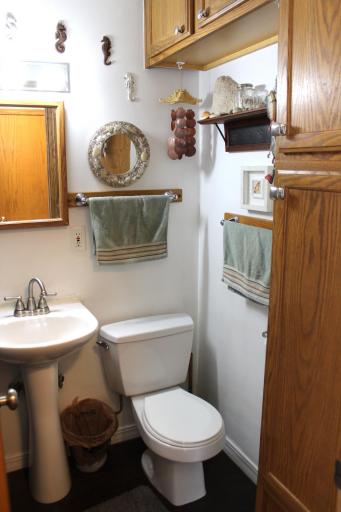 1806-1808 S 8th Avenue S, Fargo, ND 58103