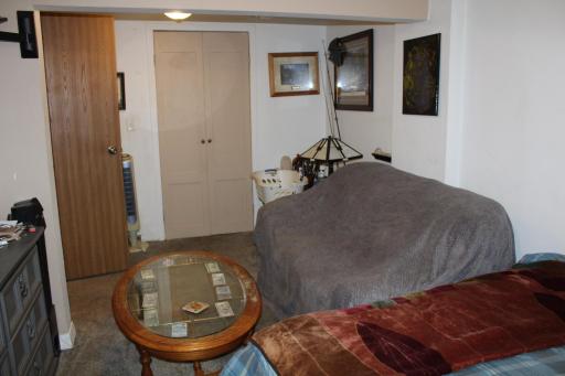 1806-1808 S 8th Avenue S, Fargo, ND 58103