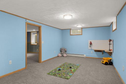 406 18th Street W, Hastings, MN 55033