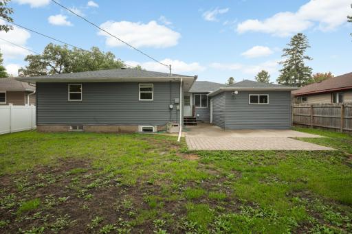 406 18th Street W, Hastings, MN 55033