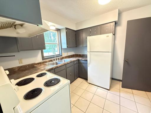 415 Belle Aire Drive, Champlin, MN 55316