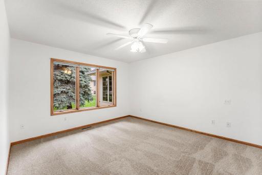 34-web-or-mls-1284 Quincy Cir-178.jpg