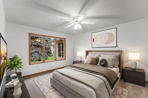 35-web-or-mls-1284 Quincy Cir-178_Final.jpg