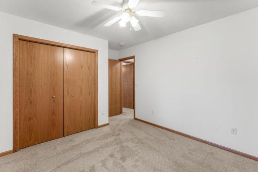 44-web-or-mls-1284 Quincy Cir-158.jpg