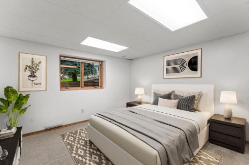 60-web-or-mls-1284 Quincy Cir-48_Final.jpg