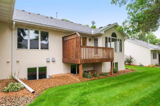 73-web-or-mls-1284 Quincy Cir-265.jpg