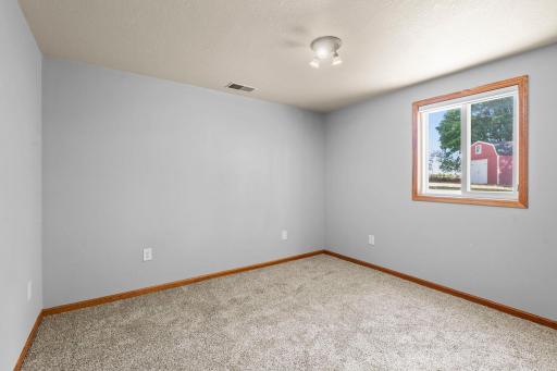 302 Jennifer Lane, Jordan, MN 55352