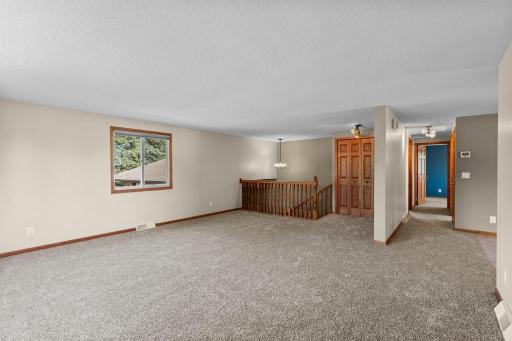 302 Jennifer Lane, Jordan, MN 55352
