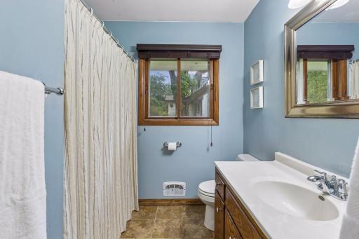 752 South Street, Anoka, MN 55303
