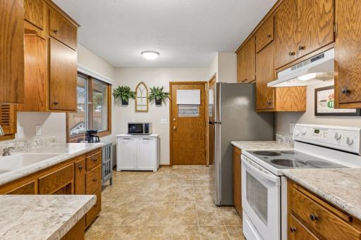 752 South Street, Anoka, MN 55303