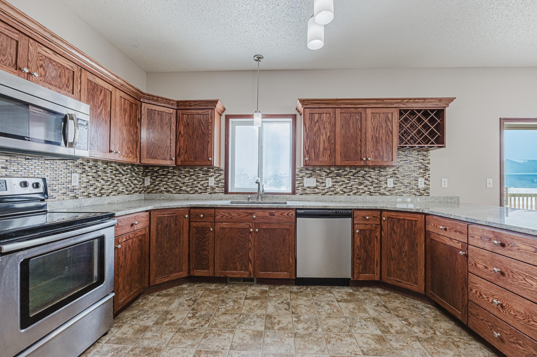 Kitchen#2.jpg