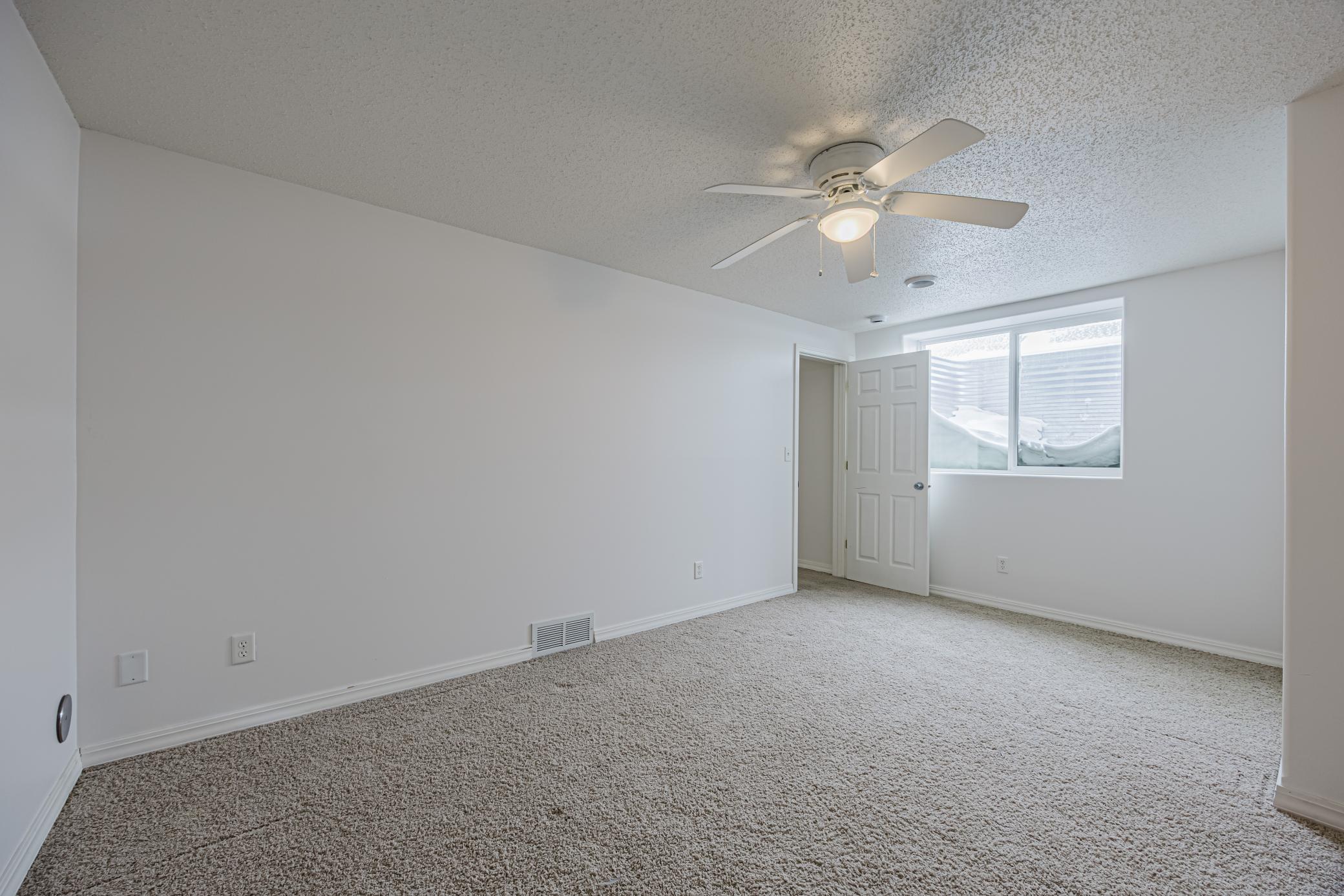 Basement Room(1).jpg