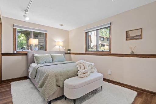 1911 Serendipity Court, New Brighton, MN 55112