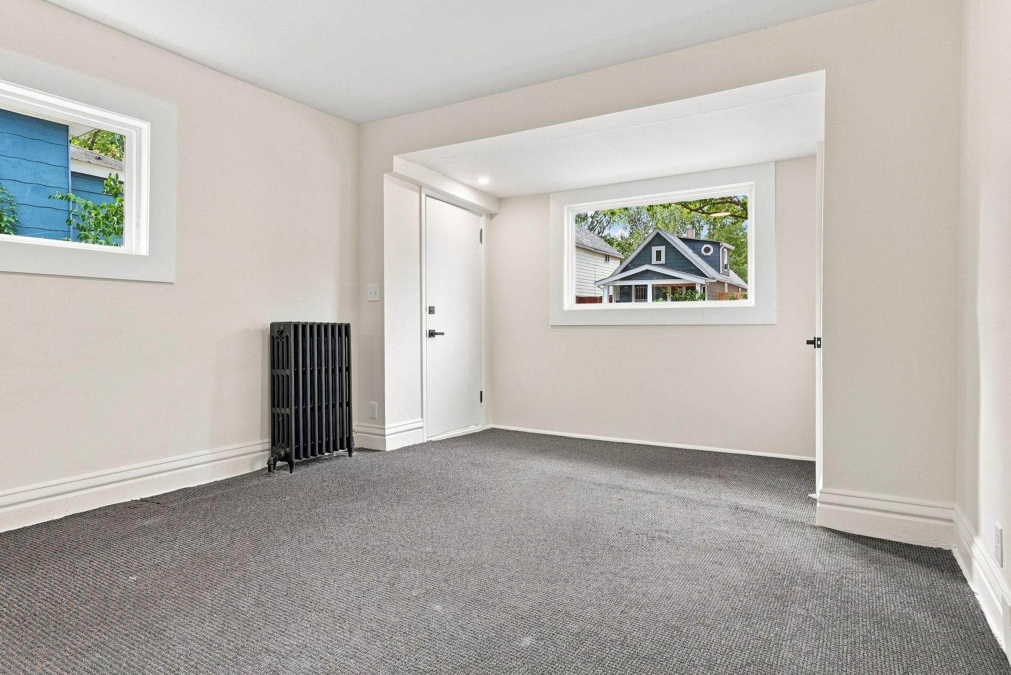 7-web-or-mls-483_Lawson_Avenue_West_Saint_Paul_08605.jpg