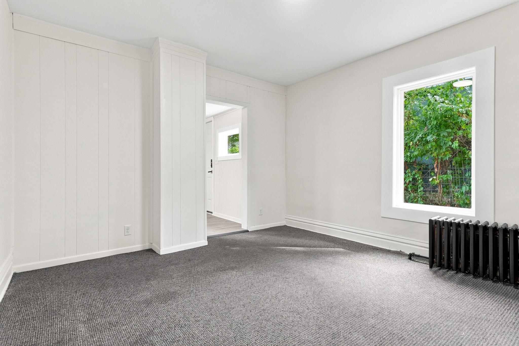 15-web-or-mls-483_Lawson_Avenue_West_Saint_Paul_08625.jpg
