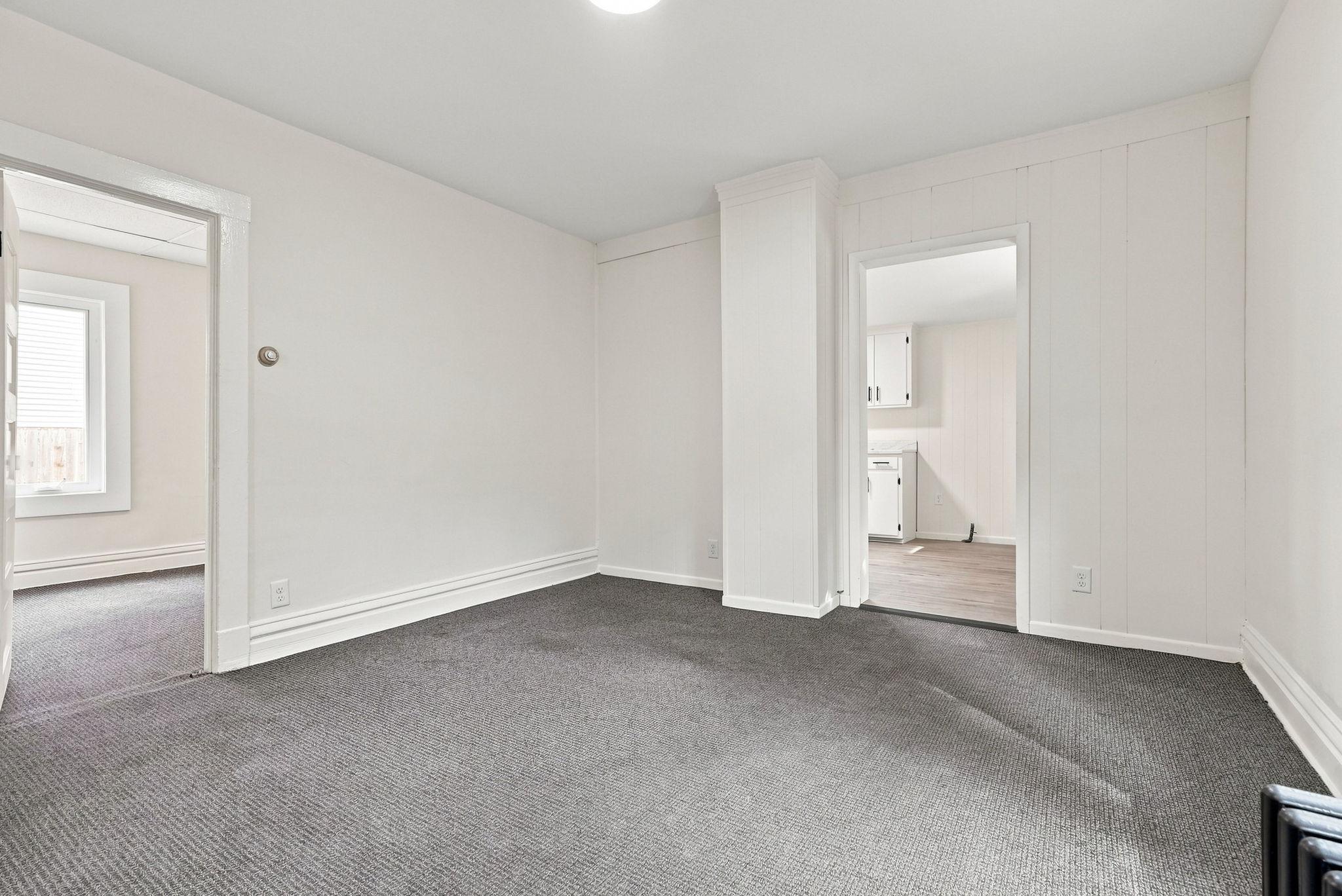 21-web-or-mls-483_Lawson_Avenue_West_Saint_Paul_08640.jpg