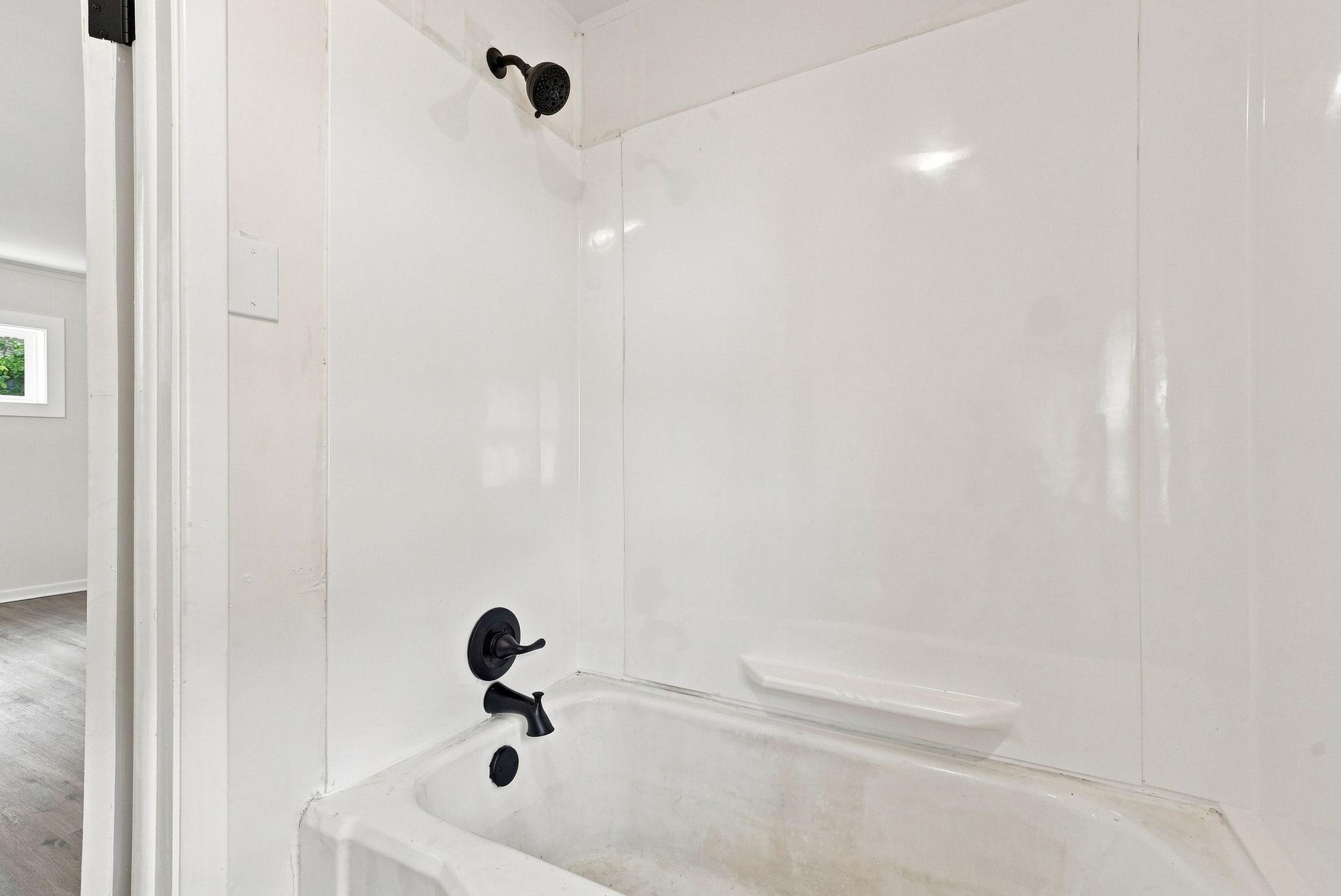 33-web-or-mls-483_Lawson_Avenue_West_Saint_Paul_08695.jpg