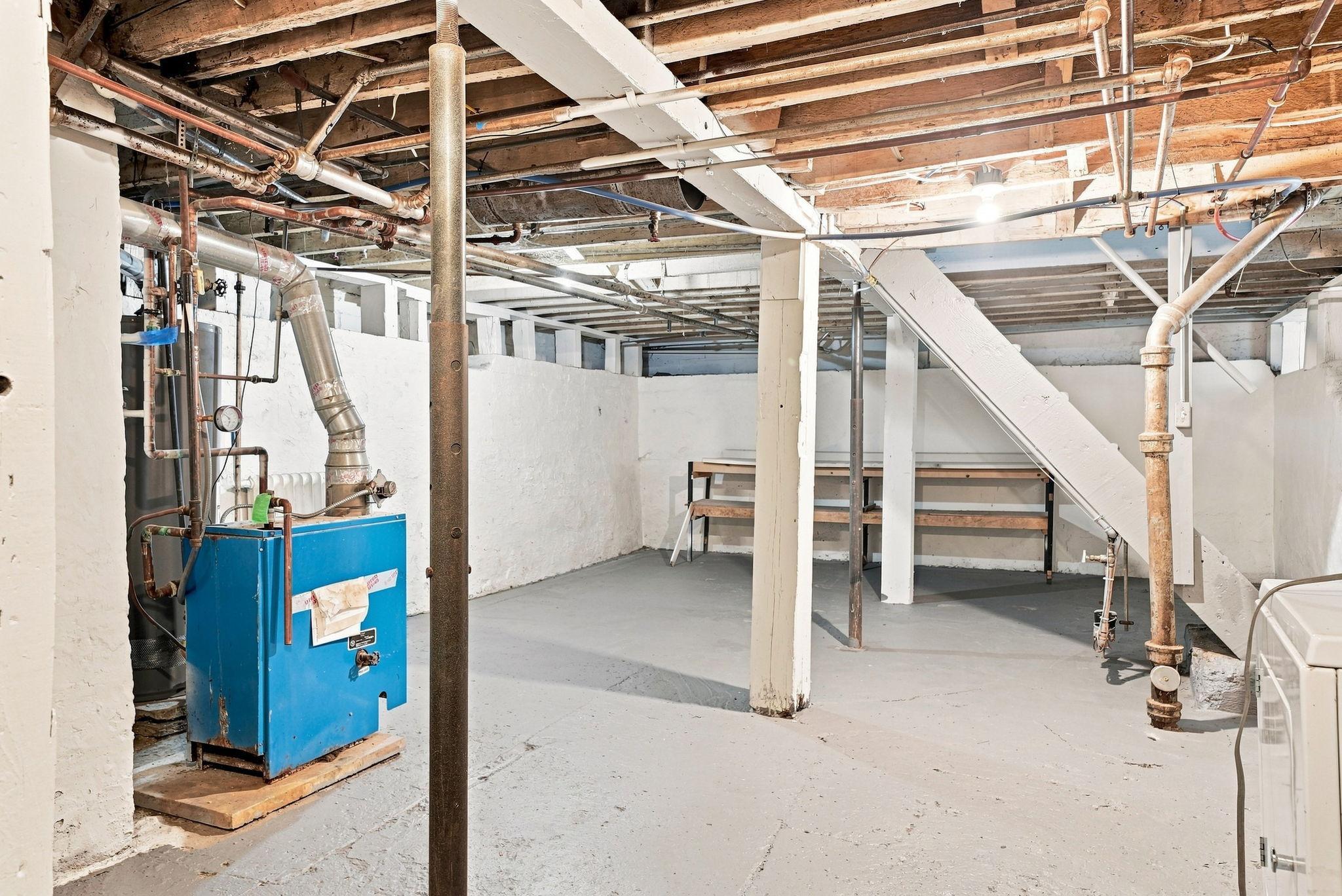 37-web-or-mls-483_Lawson_Avenue_West_Saint_Paul_08715.jpg