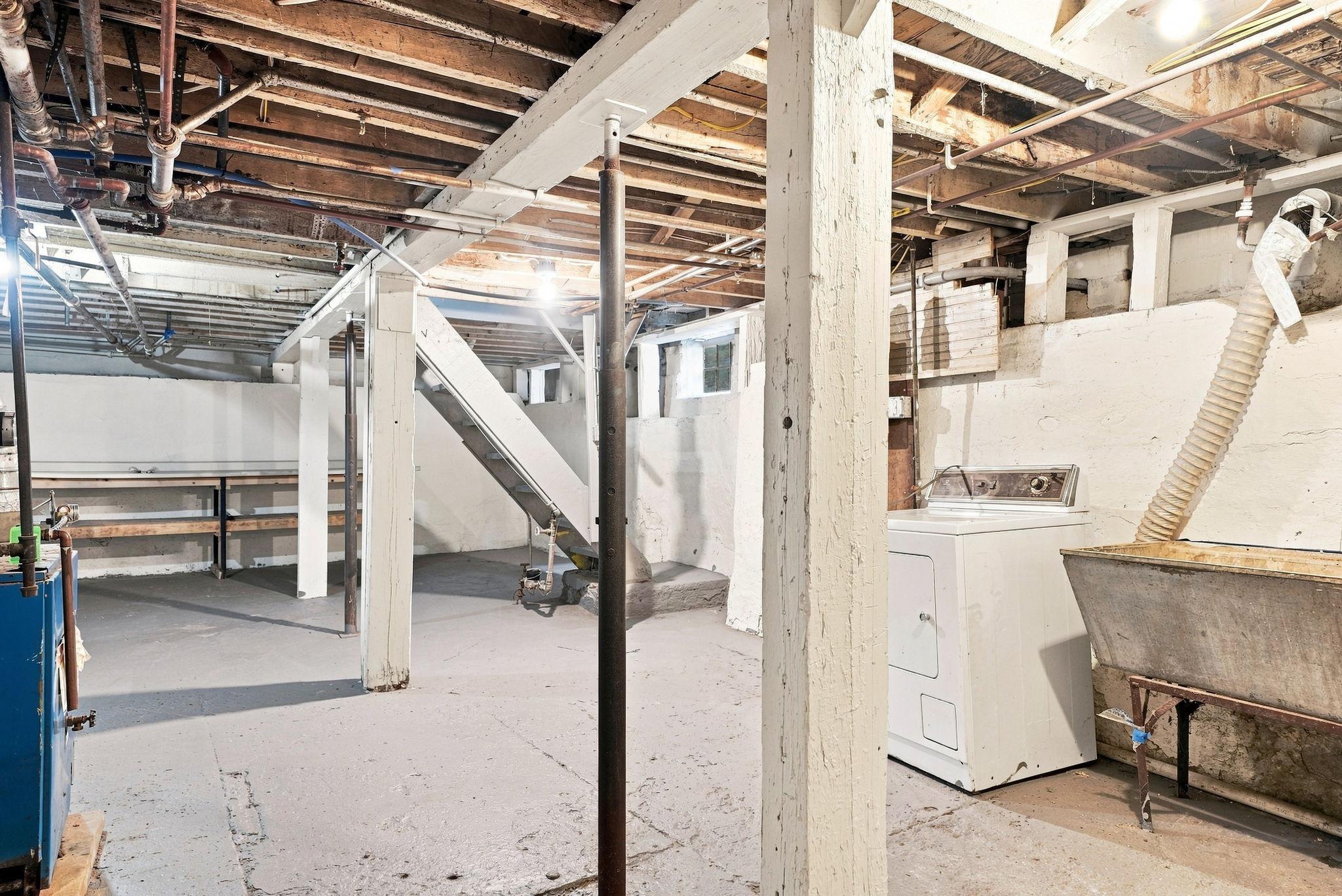 36-web-or-mls-483_Lawson_Avenue_West_Saint_Paul_08710.jpg