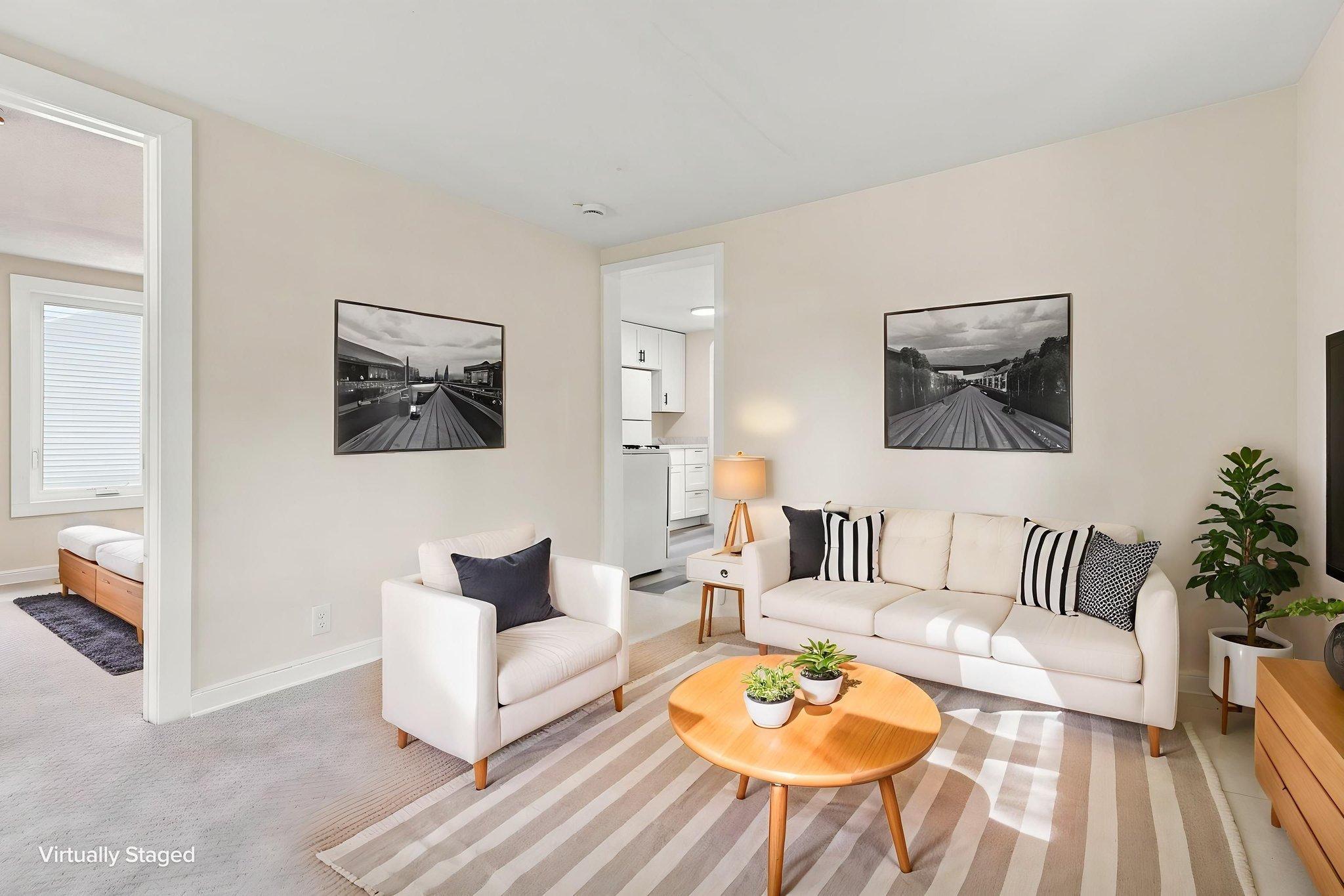 54-web-or-mls-483_Lawson_Avenue_West_Saint_Paul_08775 virtually staged.jpeg